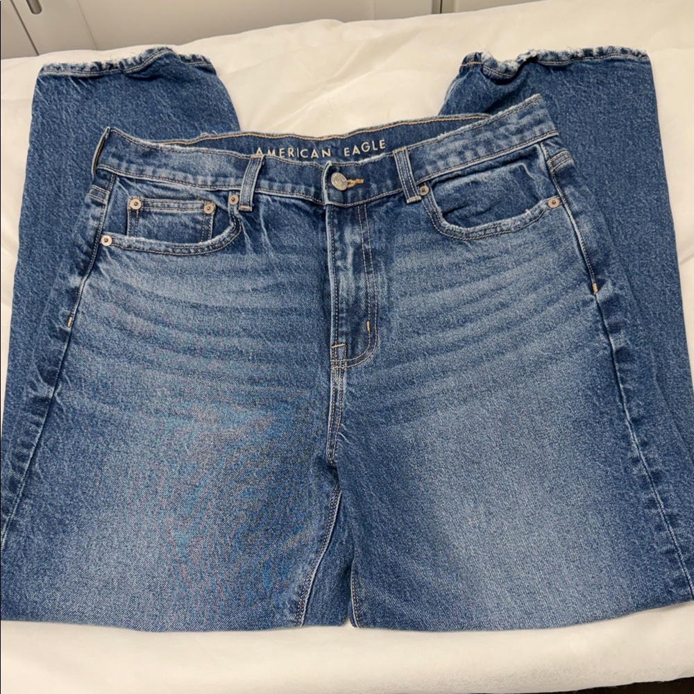 American Eagle Outfitters High-Rise Medium Blue Jeans